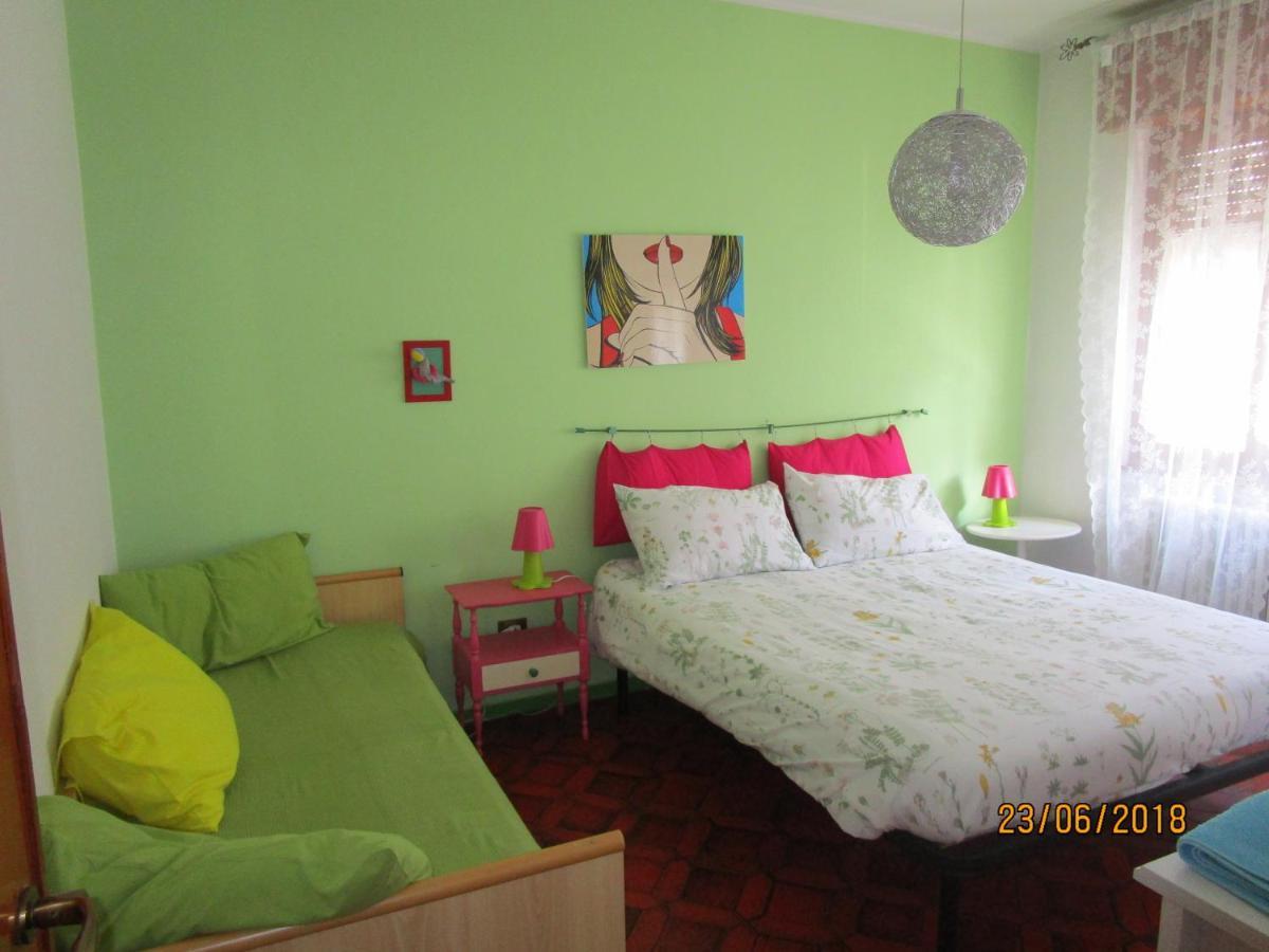 Apartmán Rainbow House Esino Lario Exteriér fotografie